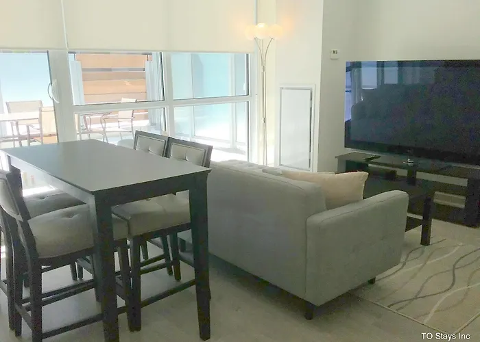 Suites On Simcoe