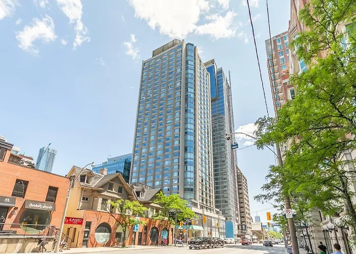 Globalstay Charming Yorkville Aprt