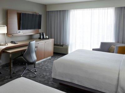 Courtyard By Marriott Airport Hotel 3*