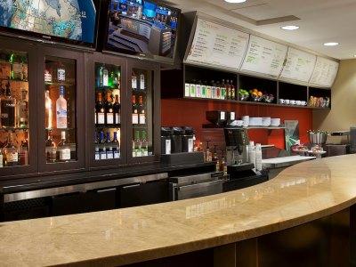 Courtyard By Marriott Airport Hotel 3*