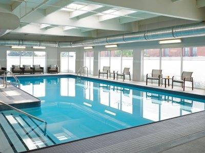 Courtyard By Marriott Airport Toronto