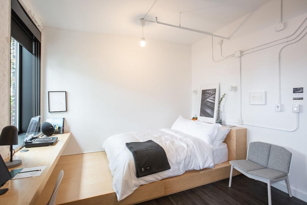 Hotel The Annex 3*