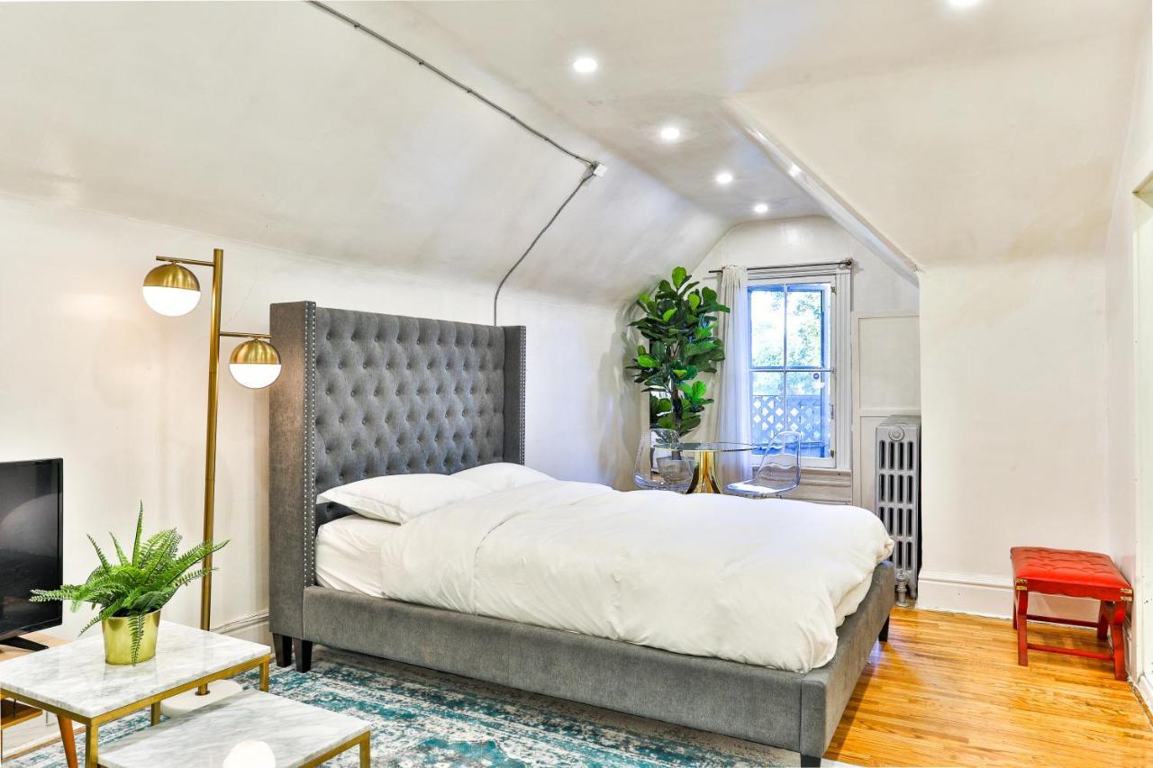Eclectic Victorian West House 5* Toronto