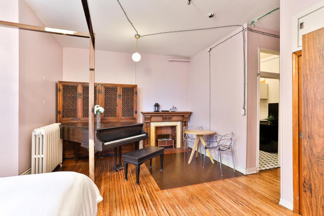 Eclectic Victorian West House Aparthotel 5*