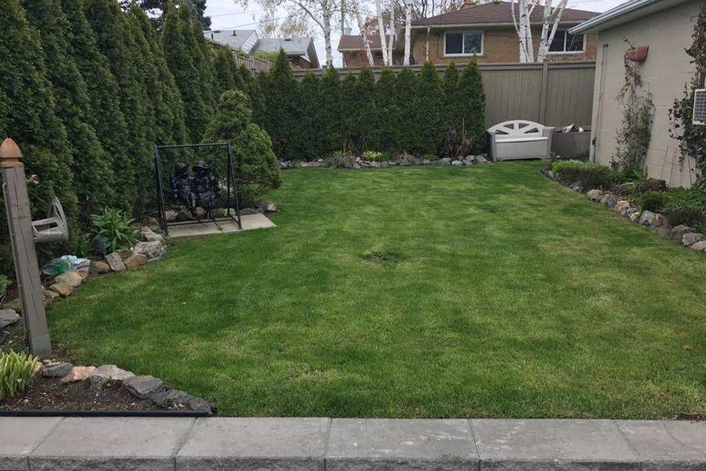 Apartment Private Bsmt With Sep. Entrance And Free Parking