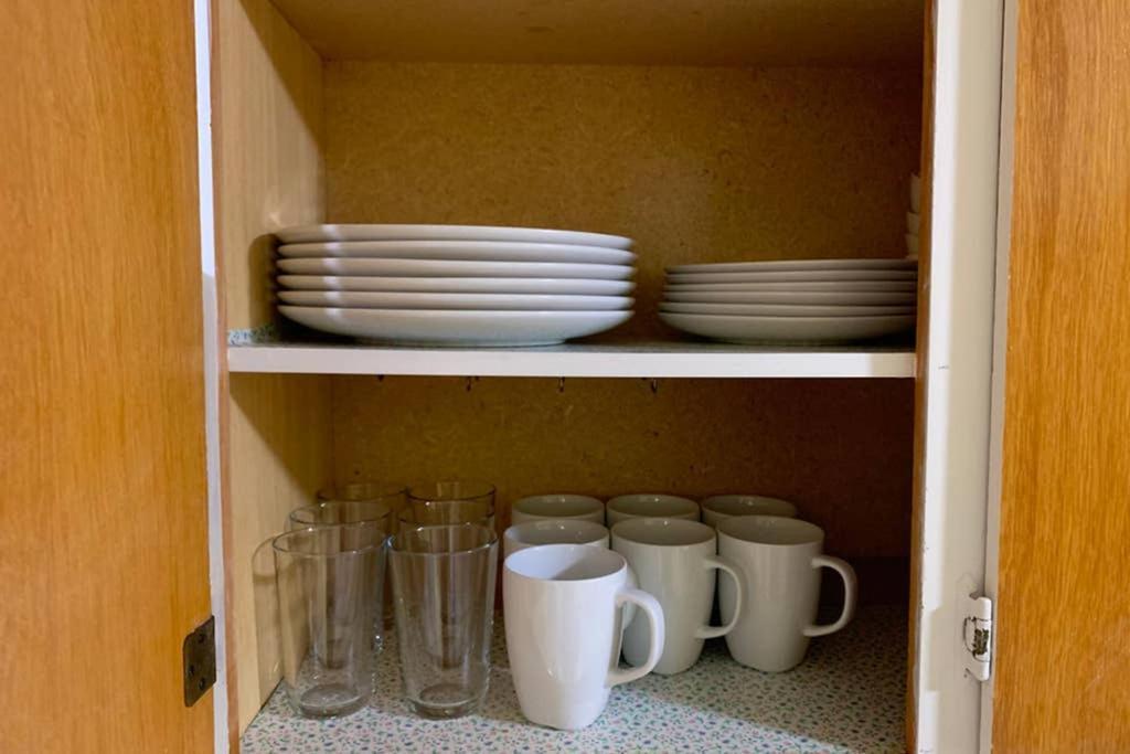Apartment Private Bsmt With Sep. Entrance And Free Parking *
