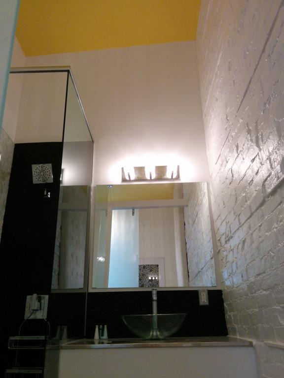 Hotel Baystreet Hotel/motel