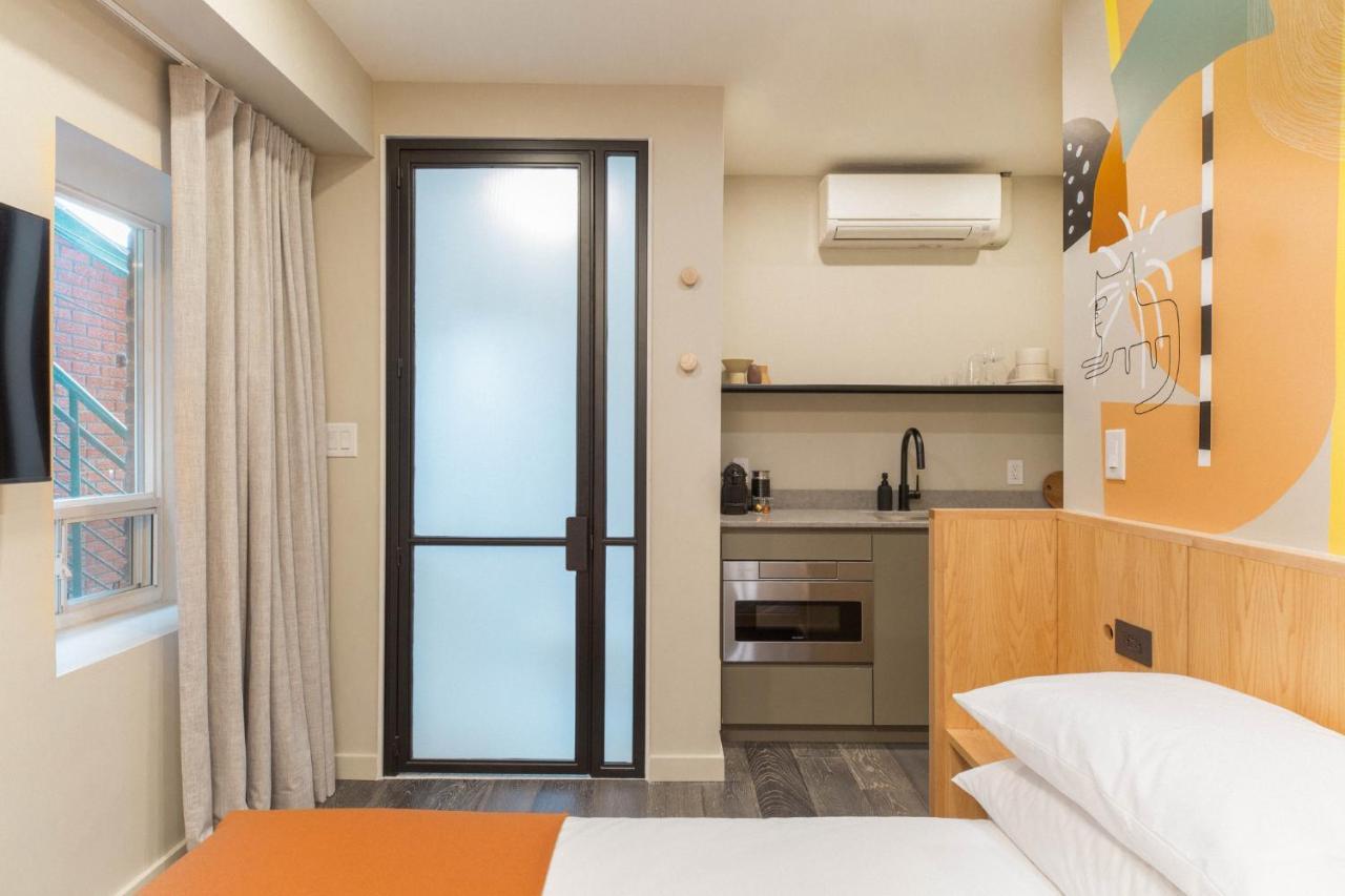 Ode Hostel