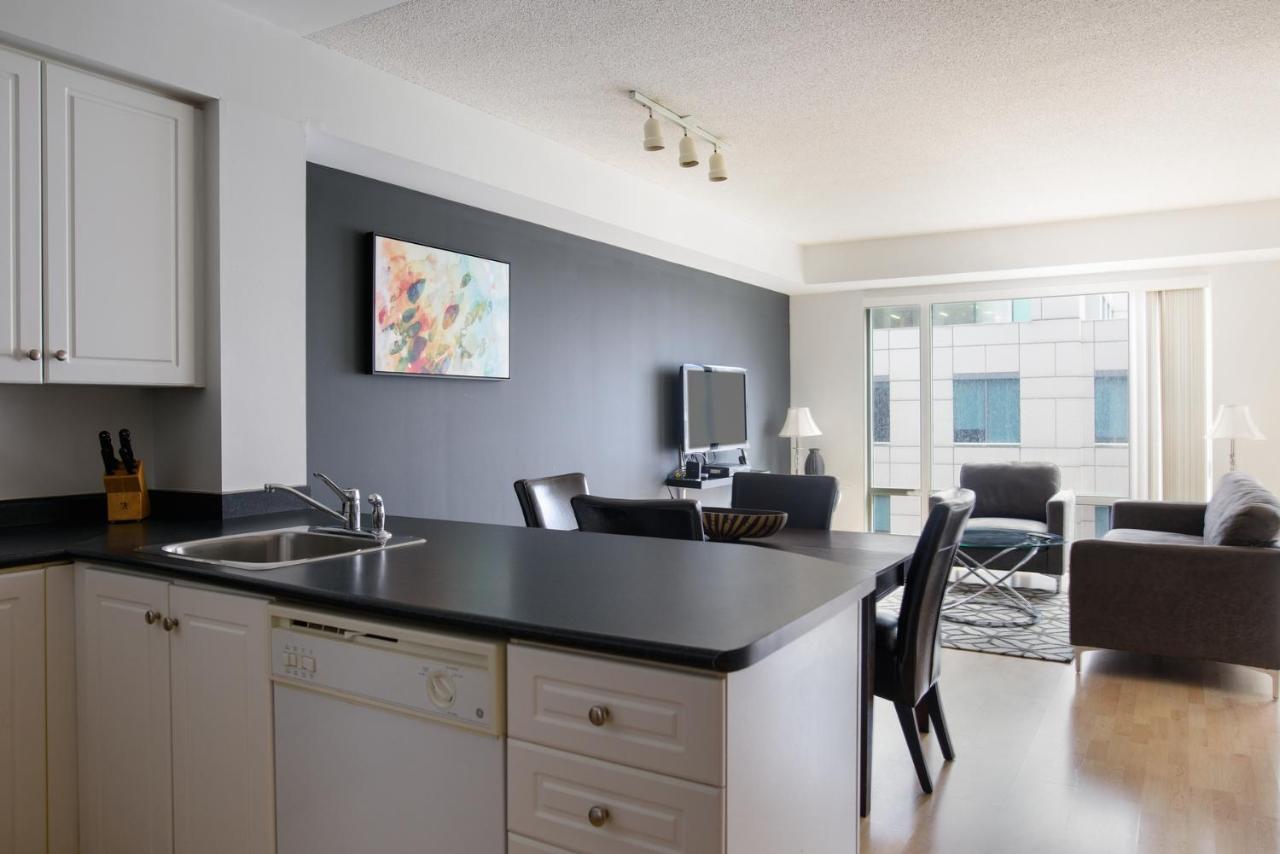 Apartment The Rosemont Residences *