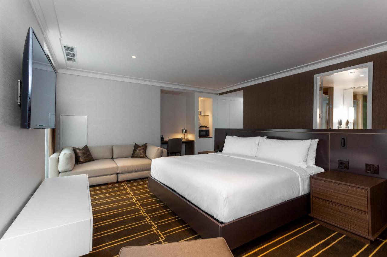 Hotel Sutton Place