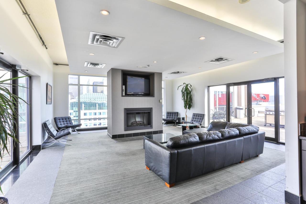 Apartment The Rosemont Residences