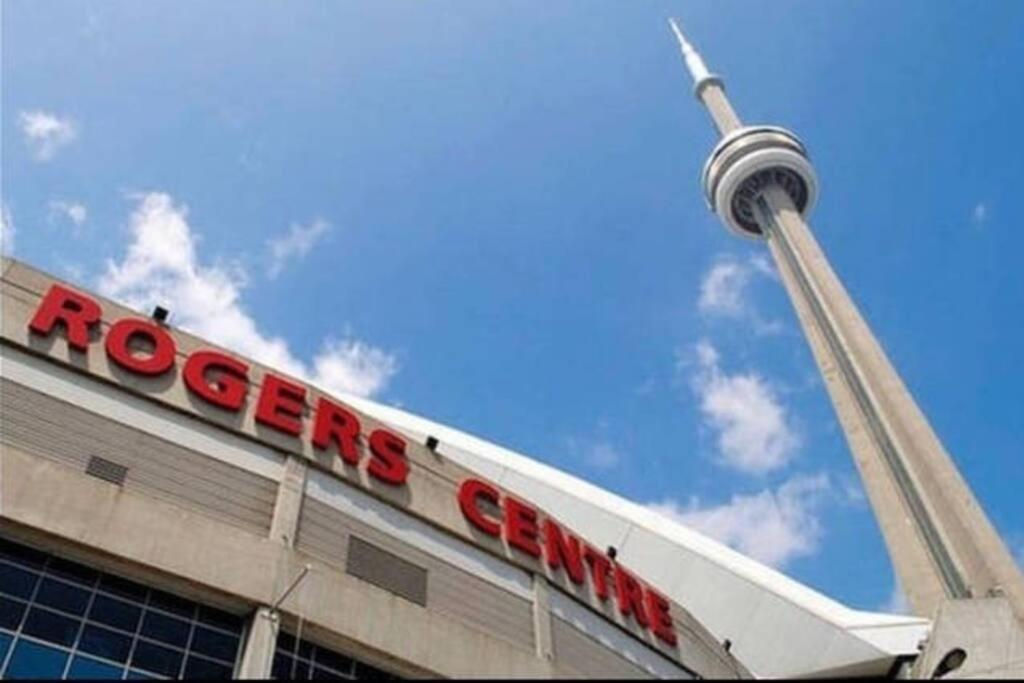Apartment Luxury 2br Downtown W/ Cn Tower View *