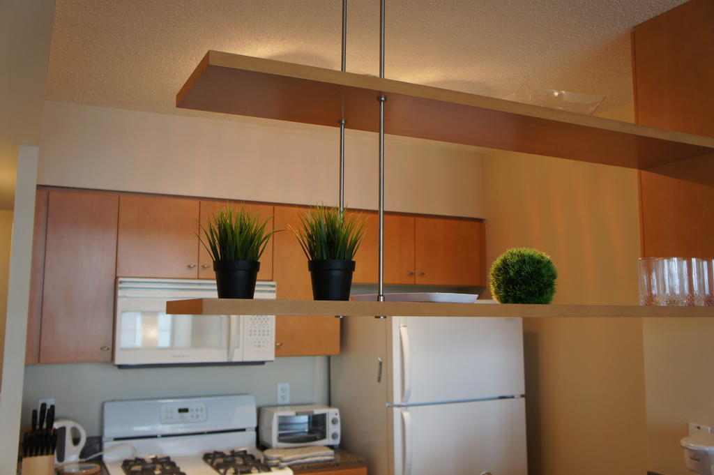 Atlas - Mariner Furnished Apartment