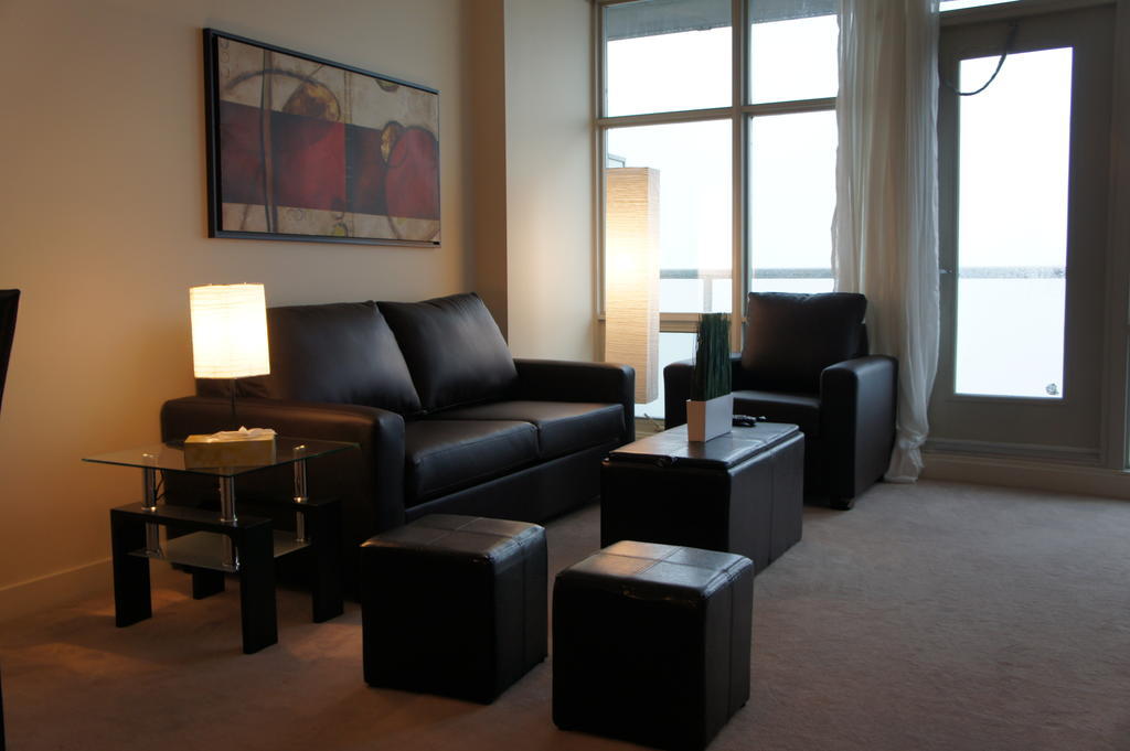 Atlas - Mariner Furnished Apartment
