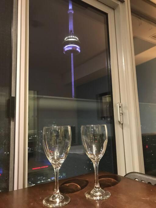 Magnificient View Next Cn Tower/rogers/union/mtcc Apartment *