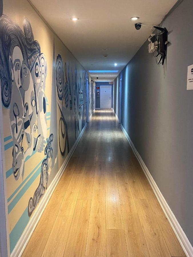 West Queen West Hotel 3*
