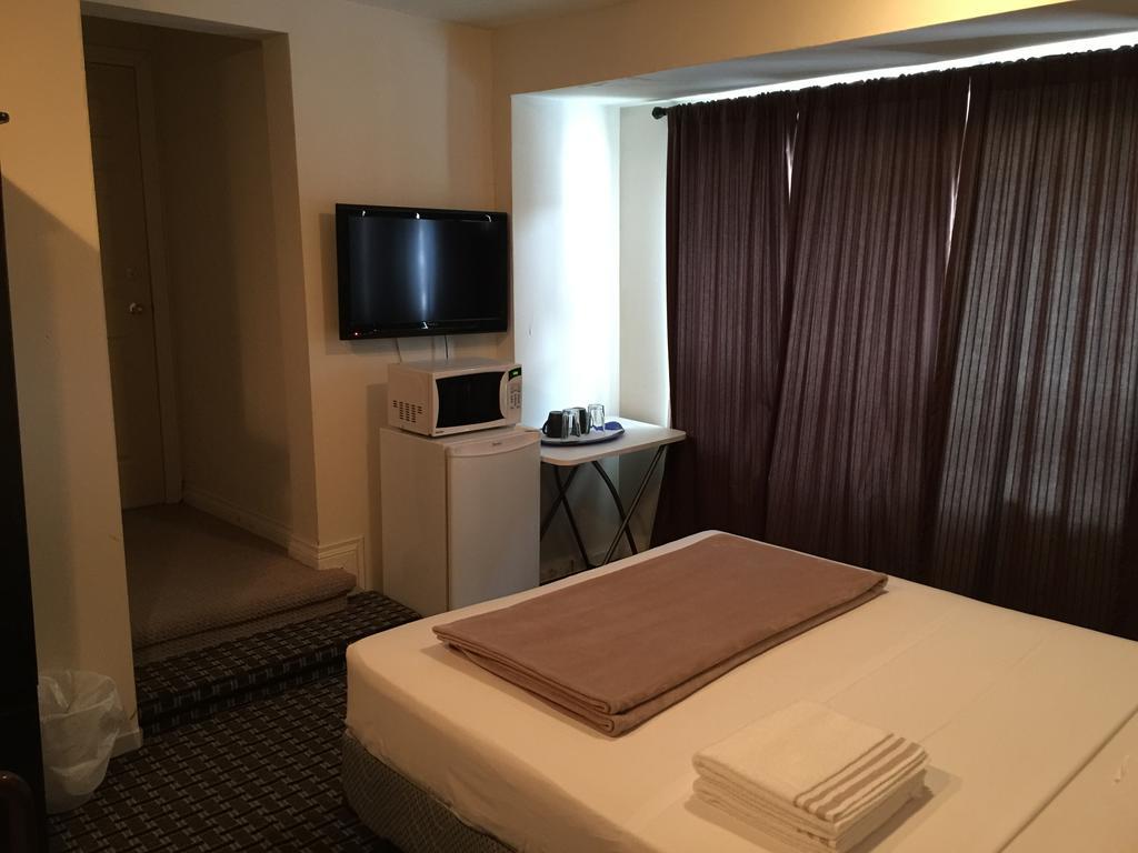 Adas Guest house