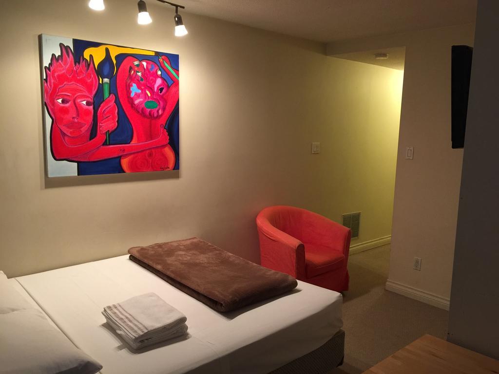 Adas 2* Toronto
