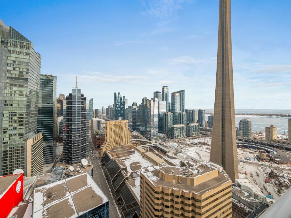 Designer 2br + Study Condo, Ed - Cn Tower View * Toronto