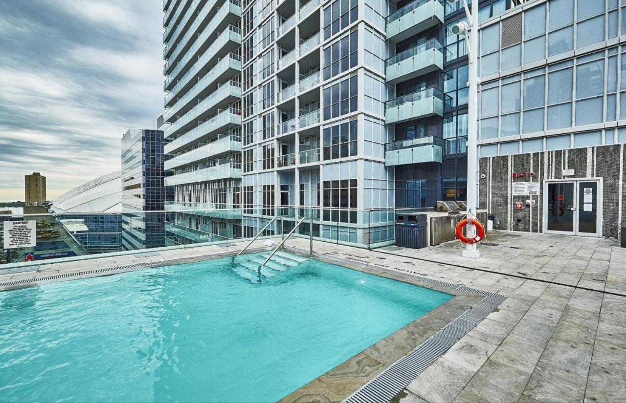 Apartment Designer 2br + Study Condo, Ed - Cn Tower View *