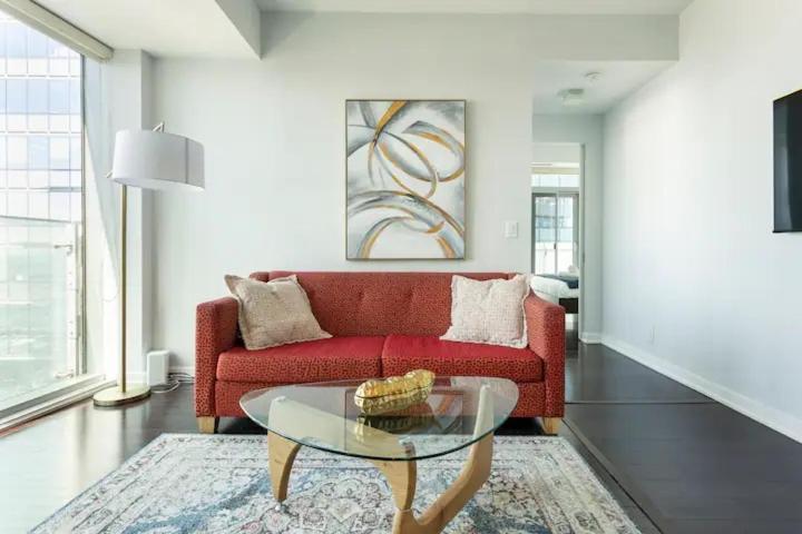 Luxury View & View - One Free Parking