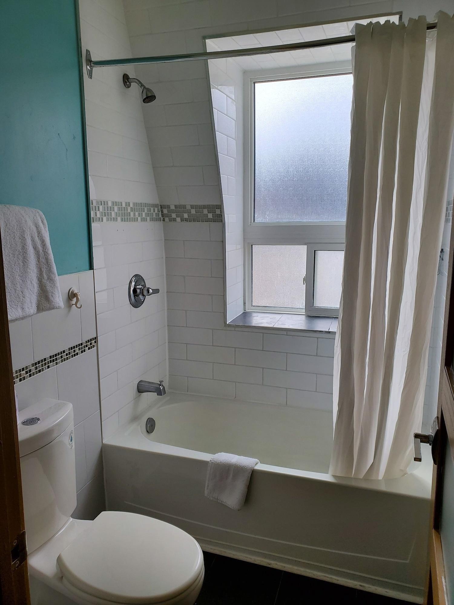 Royal Oak Hotel 2*