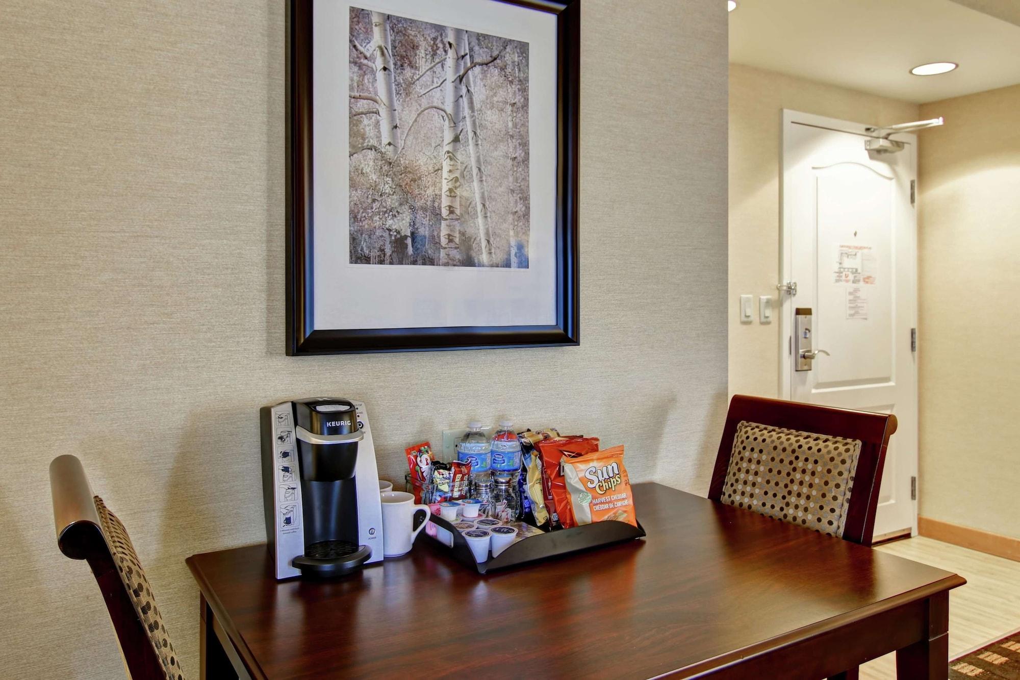 Homewood By Hilton Airport Corporate Centre 3*