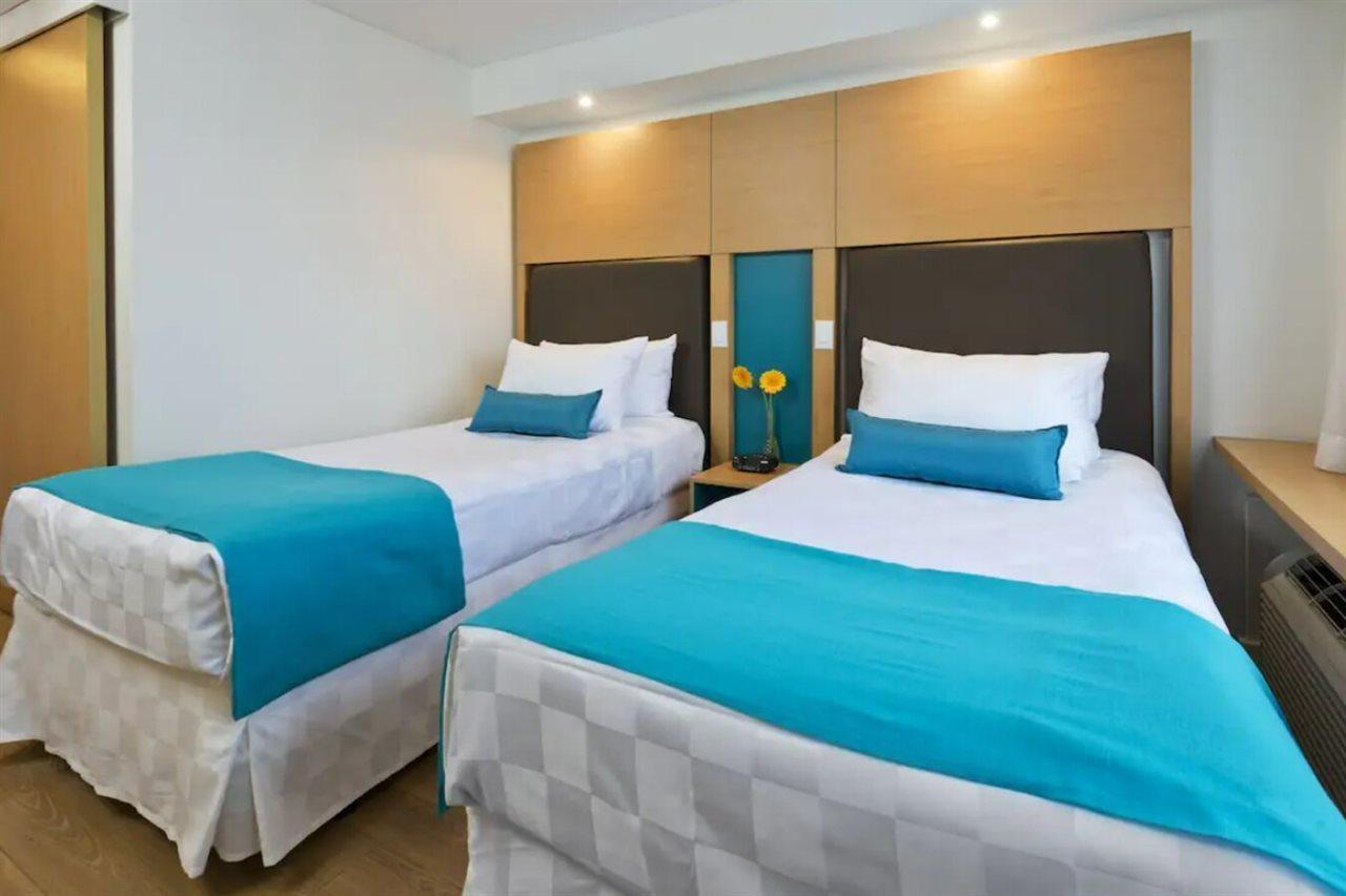 Hotel Bond Place