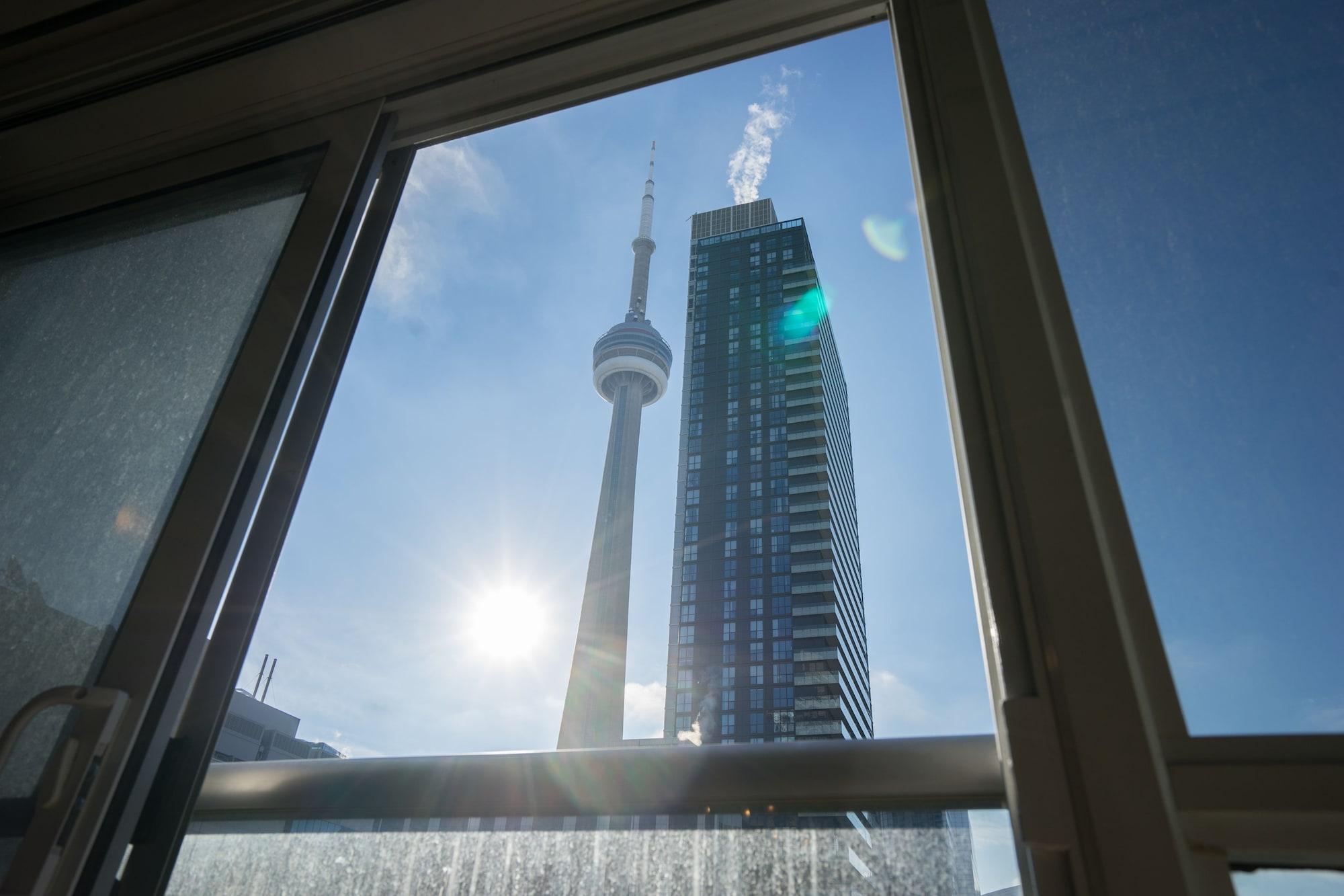 Applewood - 1 Bdrm Wellington West Toronto