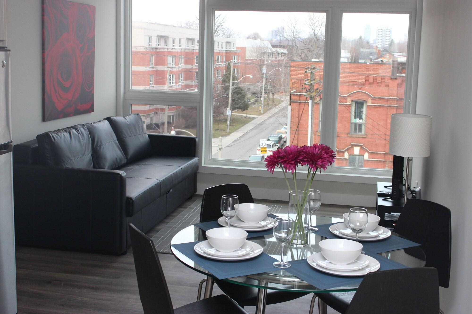 Atlas Suites- Furnished Apartments-College Street, Toronto *