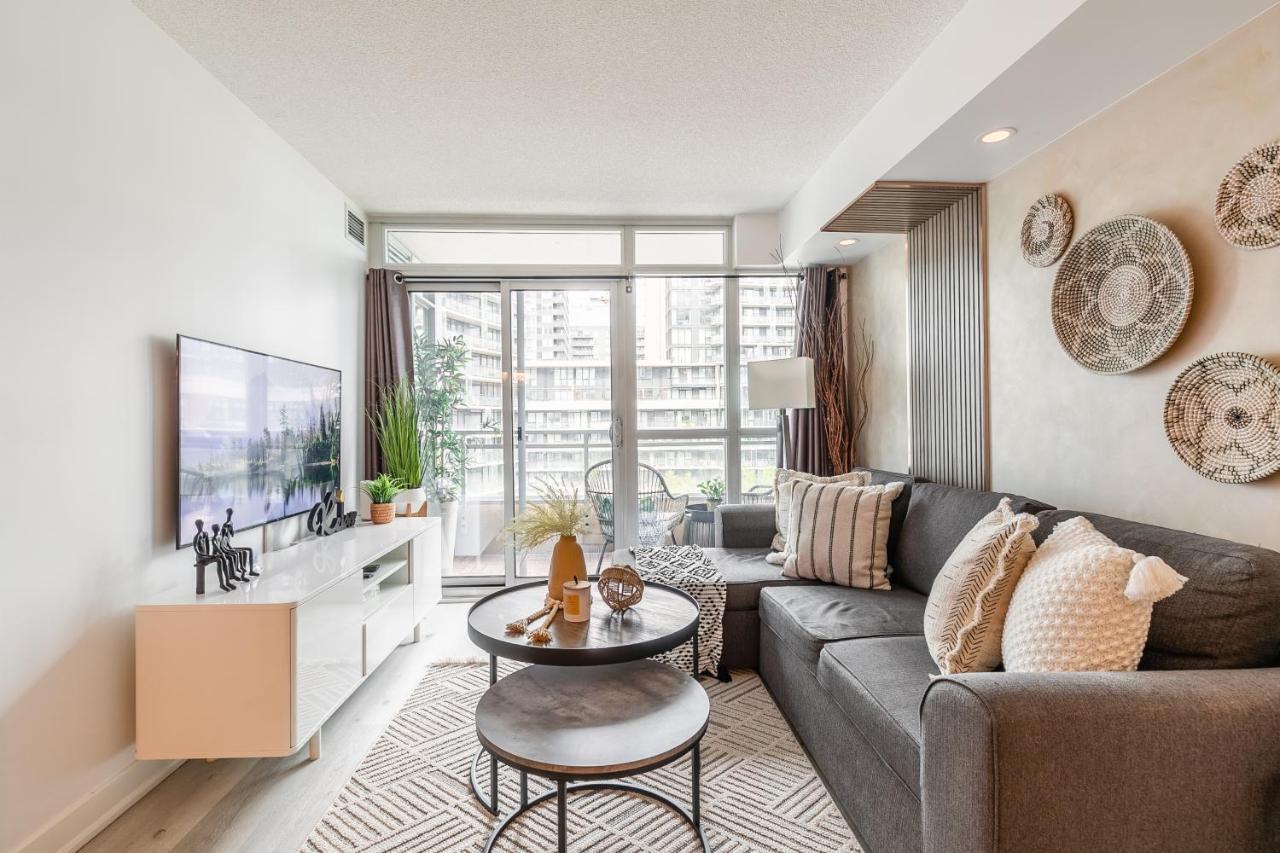 Apartment Luxury 2br Downtown W/ Cn Tower View Toronto