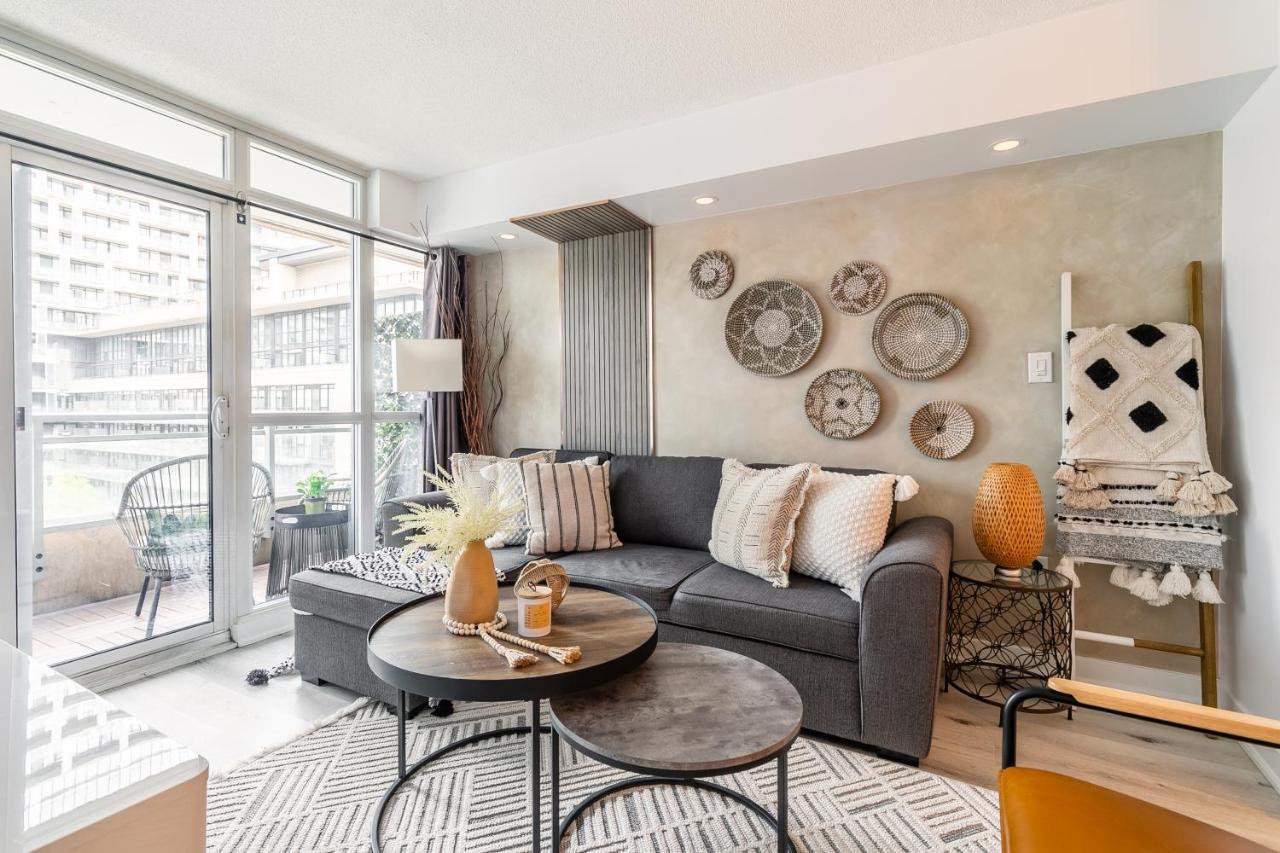 Luxury 2br Downtown W/ Cn Tower View *