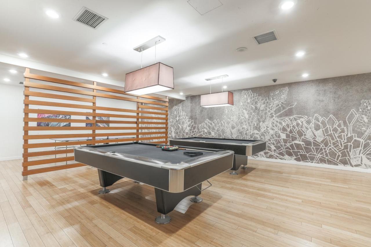 Luxury 2br Downtown W/ Cn Tower View *