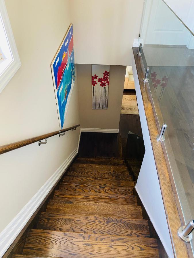 Signature 2 Bedrooms Apartment Space Share Toronto * Toronto