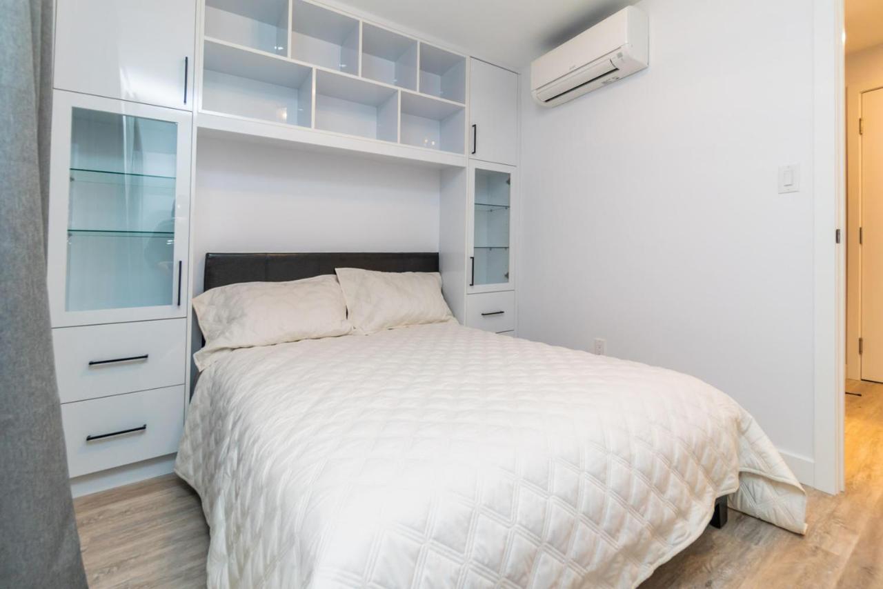 Your Comfy In Mid-toronto Apartment Toronto