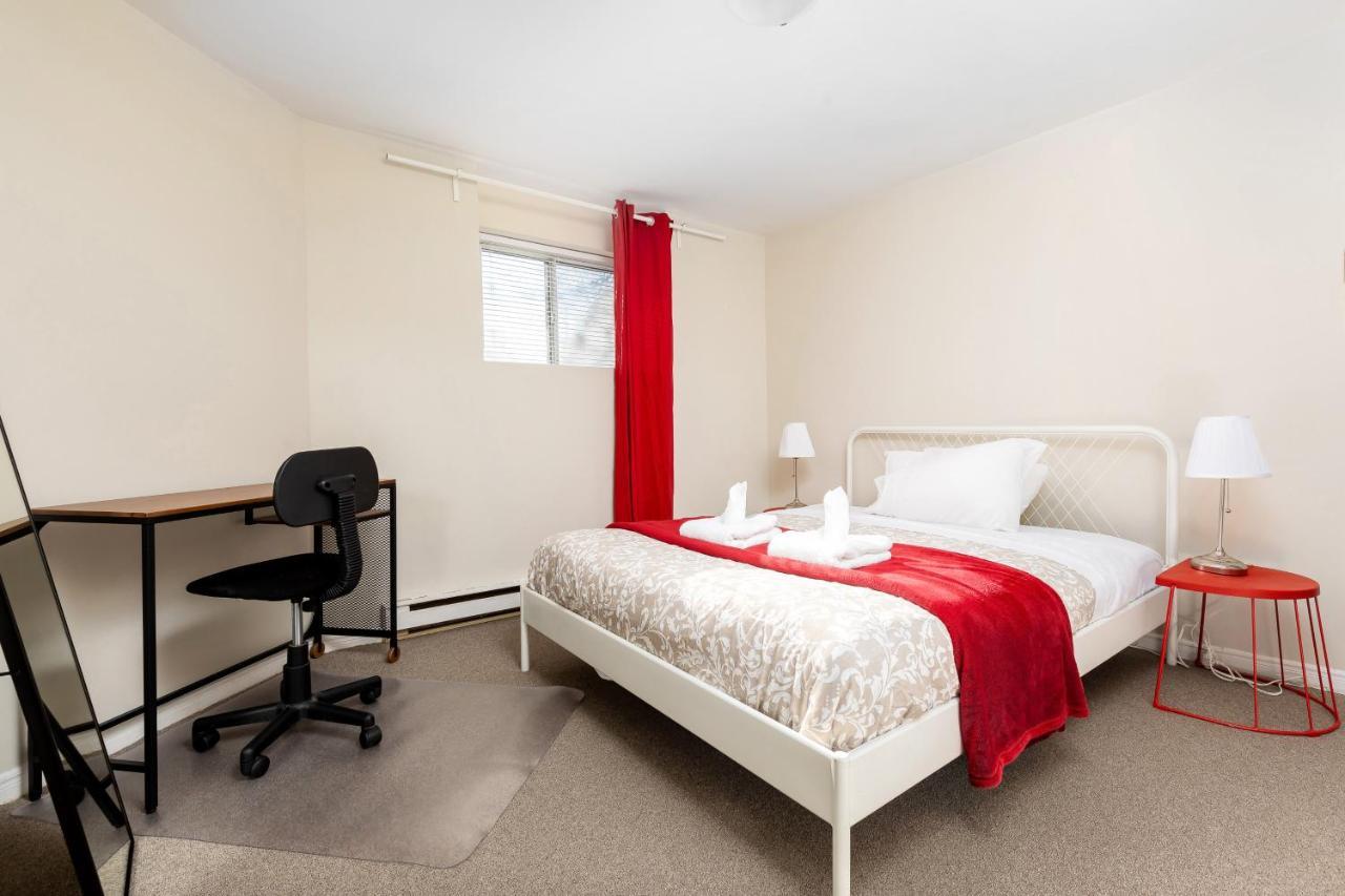Guest house For Rent Beside U Of T