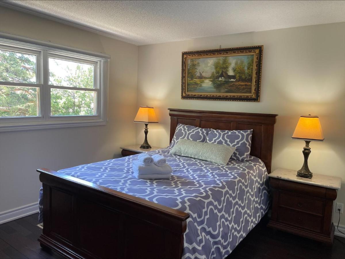Btn Family-style Bustling Area Self-check-in So Fast Fiber Net Free Parking Homestay Toronto
