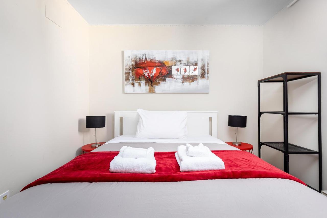 Guest house For Rent Beside U Of T *