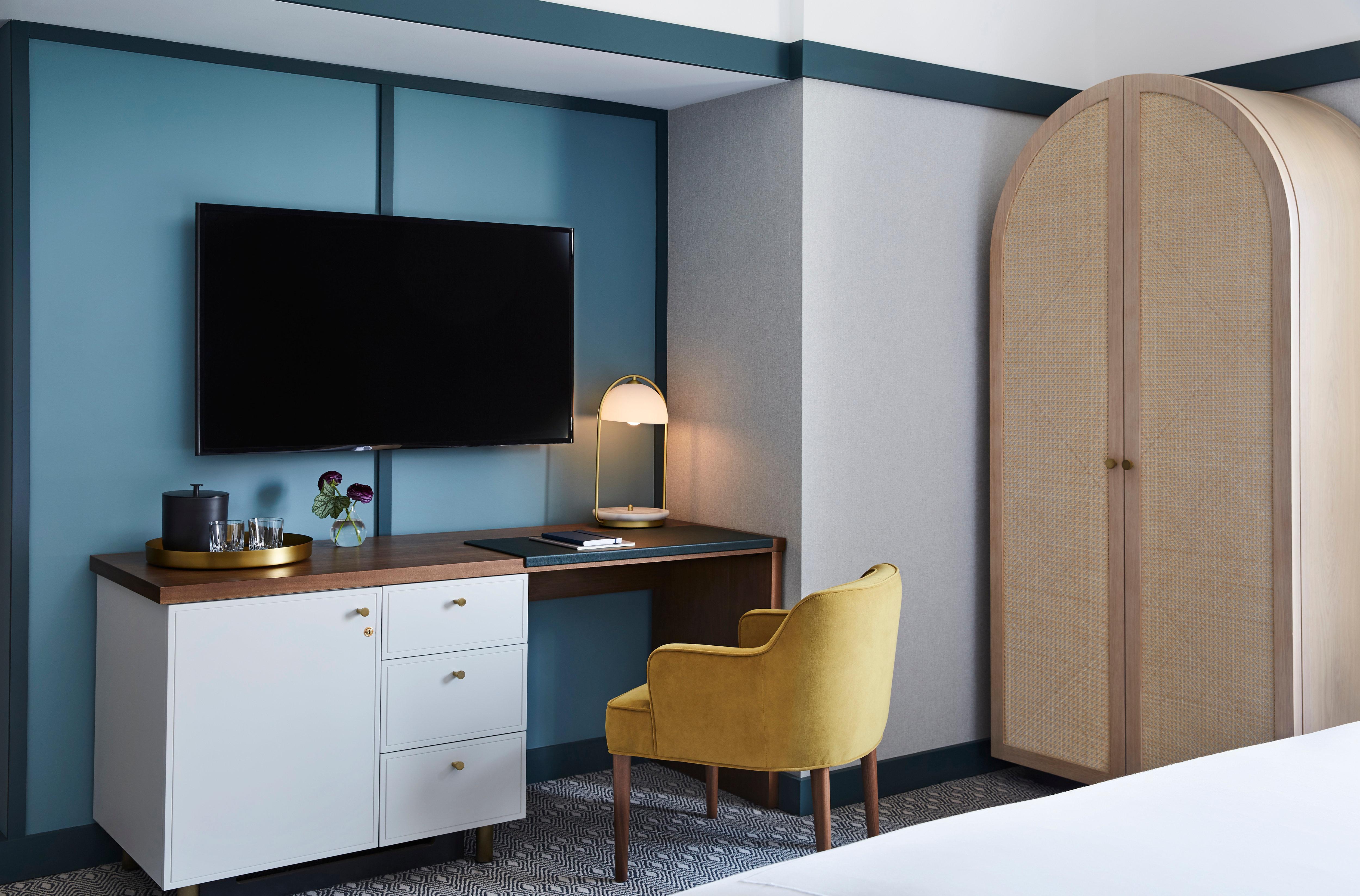 Hotel Kimpton Saint George By Ihg 4*