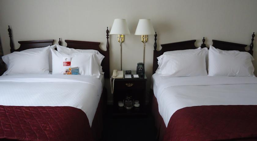 Hotel Delta By Marriott Airport & Conference Centre 4*