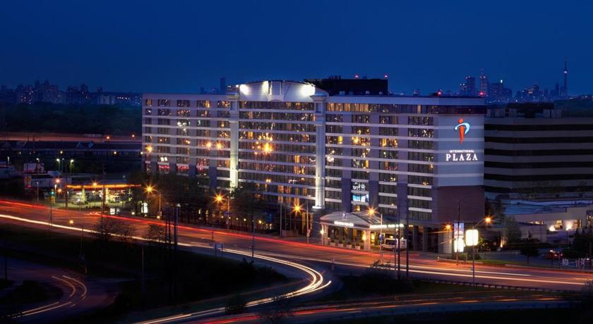 Hotel Delta By Marriott Airport & Conference Centre 4*