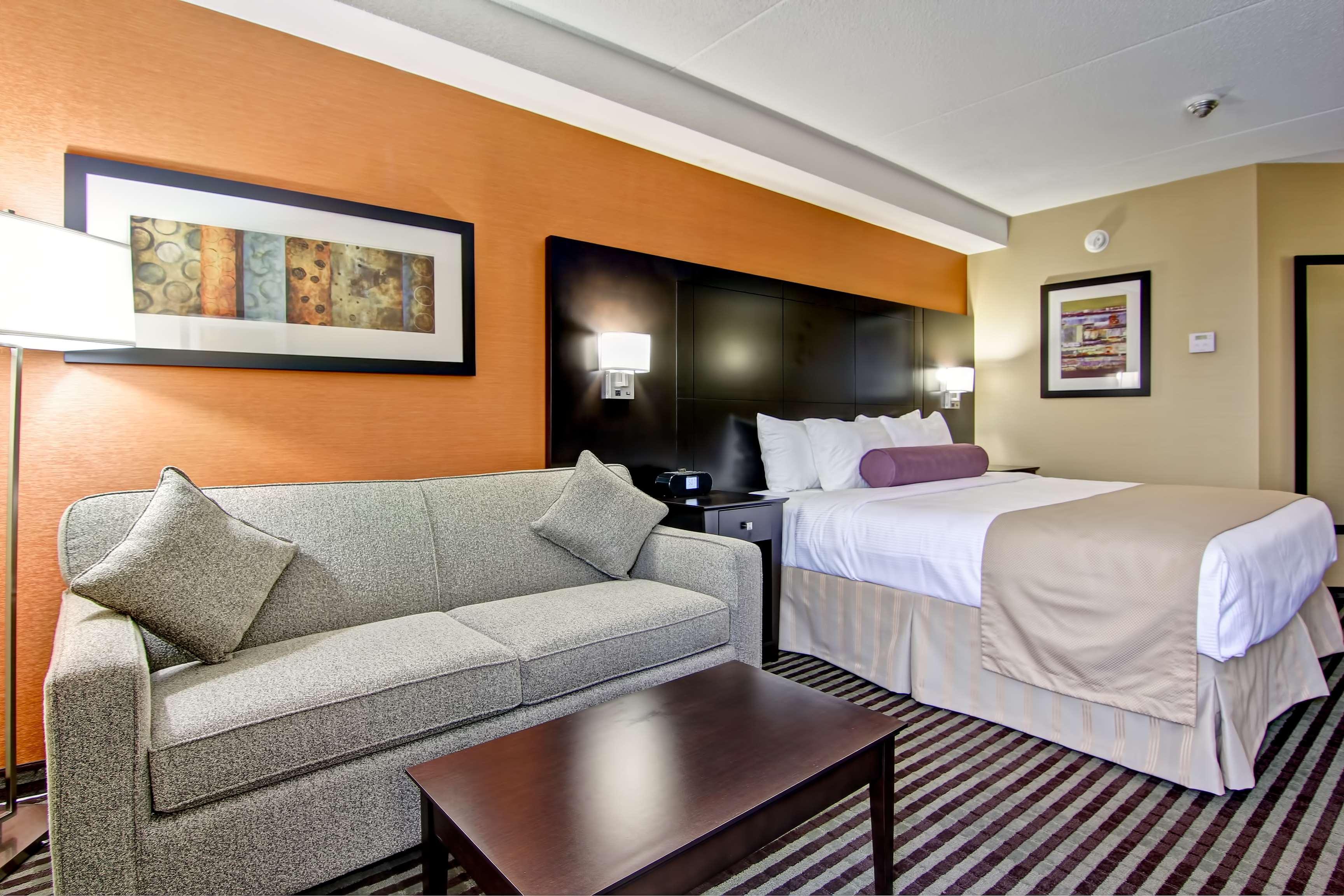 Western North York & Hotel