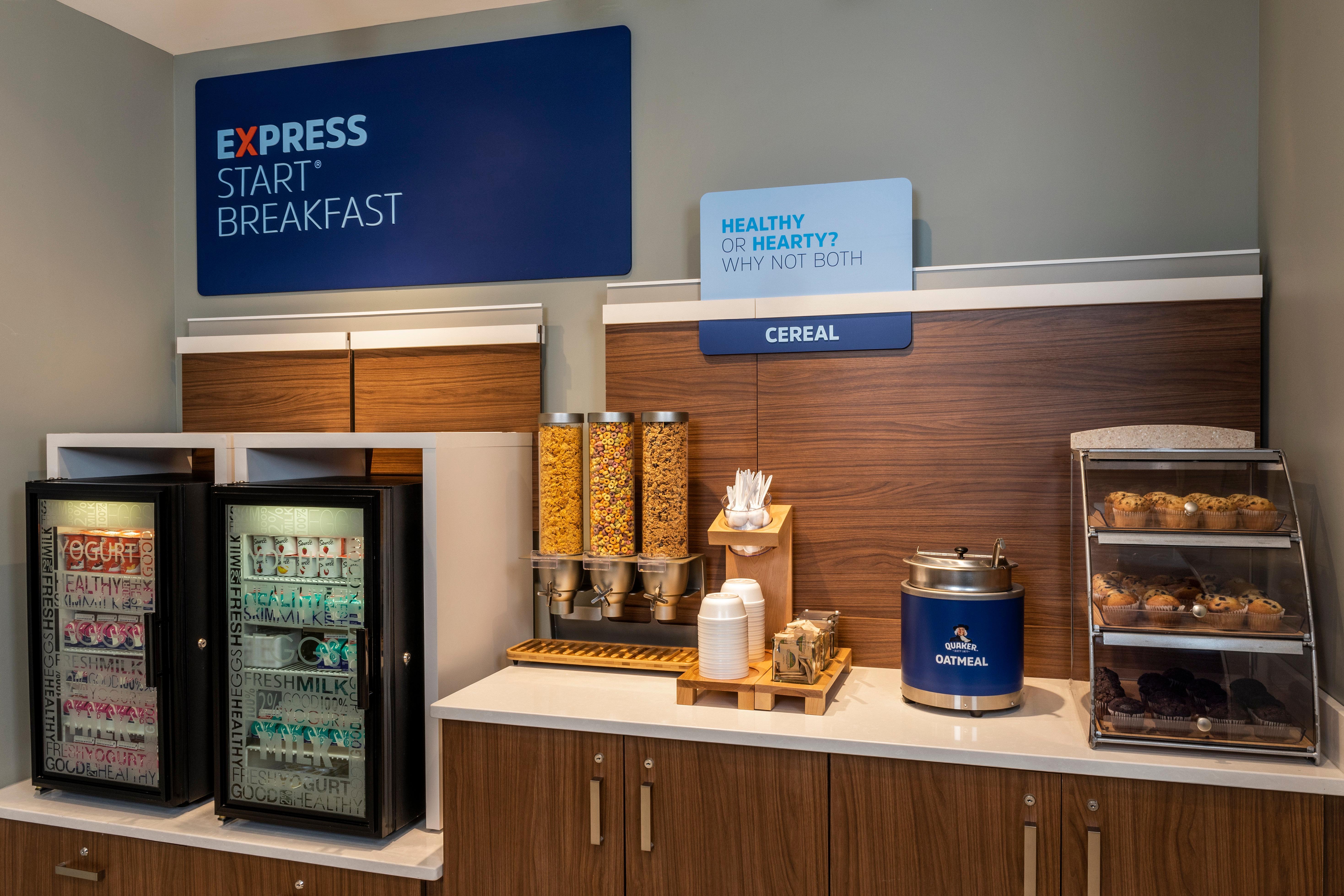 Hotel Express Downtown By Ihg 3*