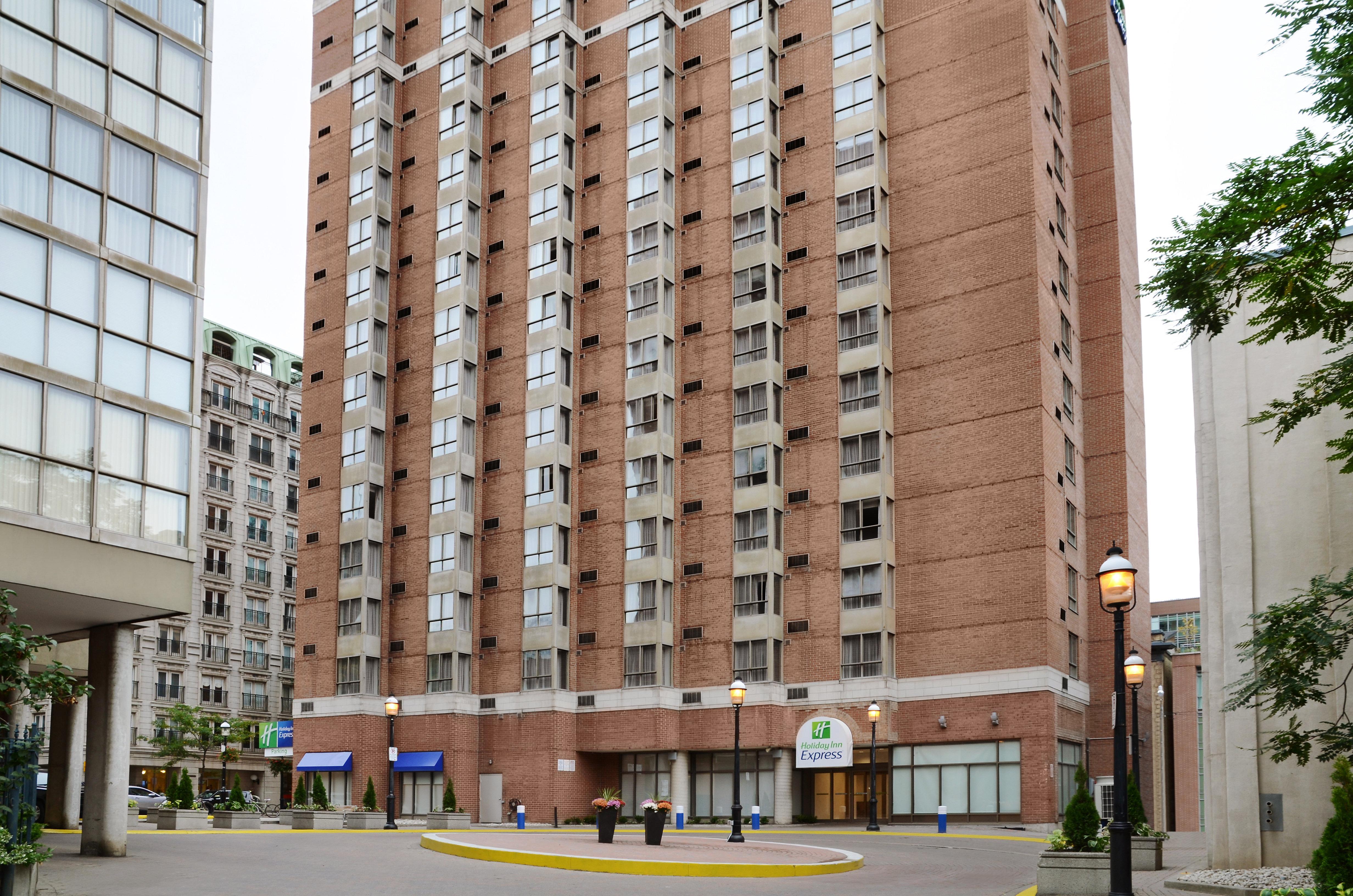 Express Downtown By Ihg Hotel Toronto