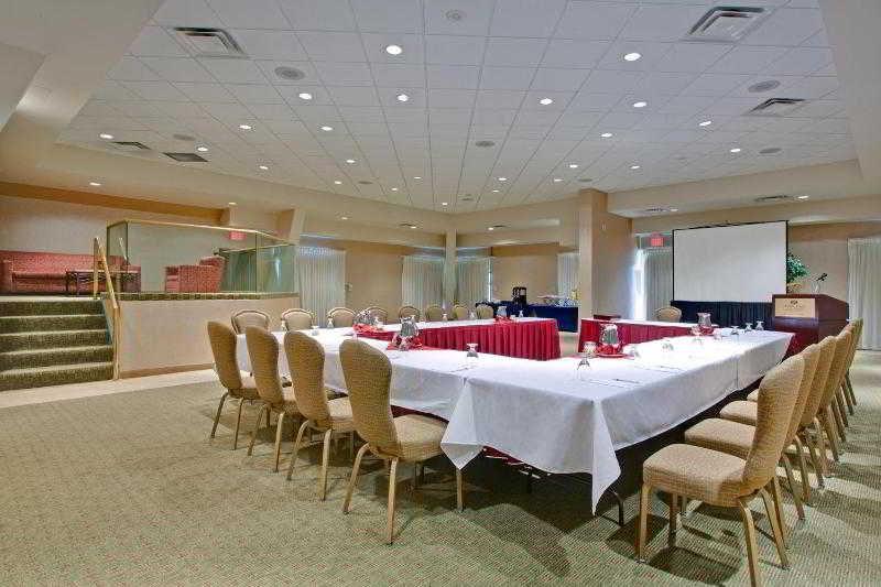 Crowne Plaza Airport By Ihg 4* Toronto