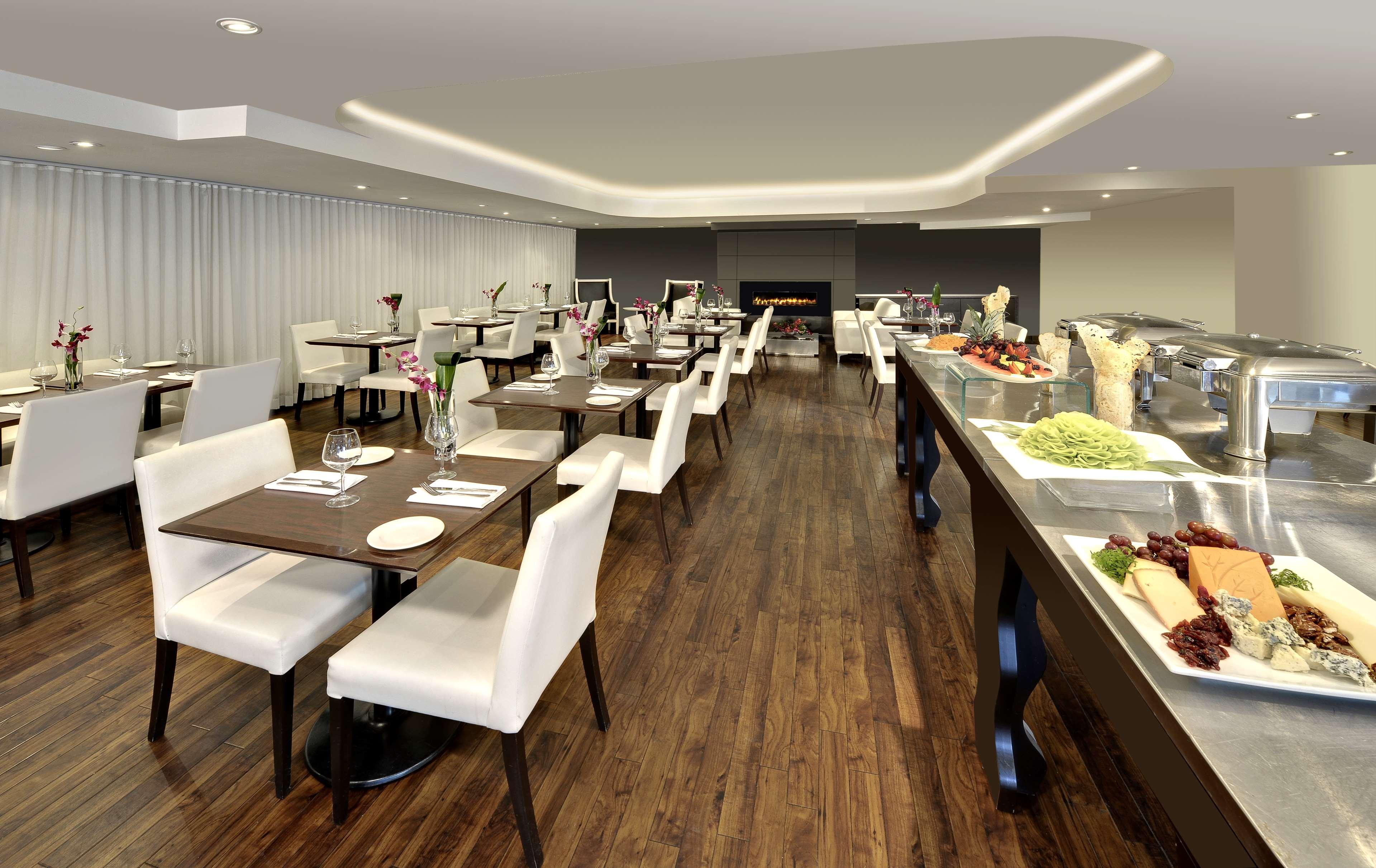 Radisson Blu Downtown Hotel 4*