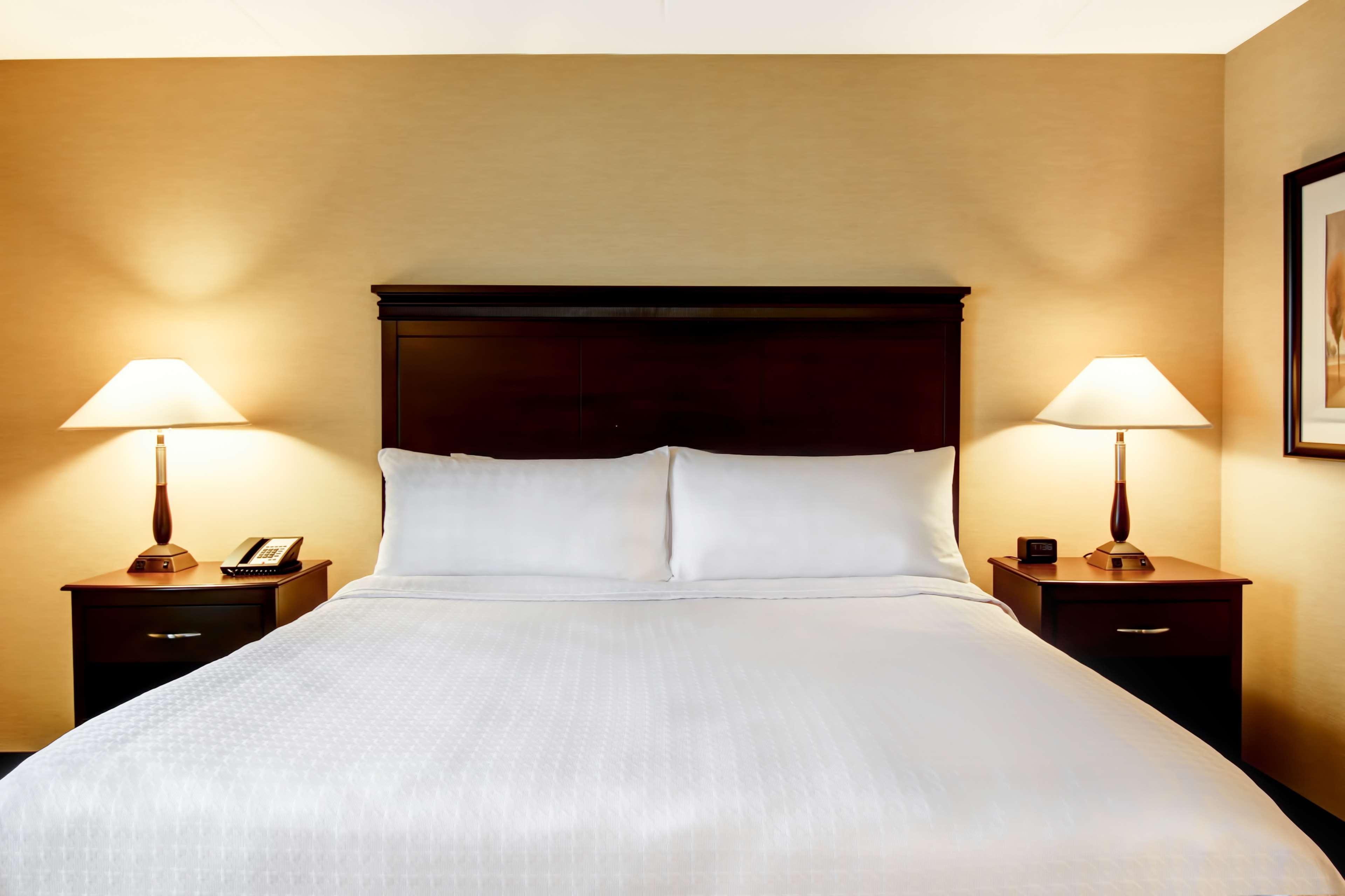 Homewood By Hilton Airport Corporate Centre Toronto
