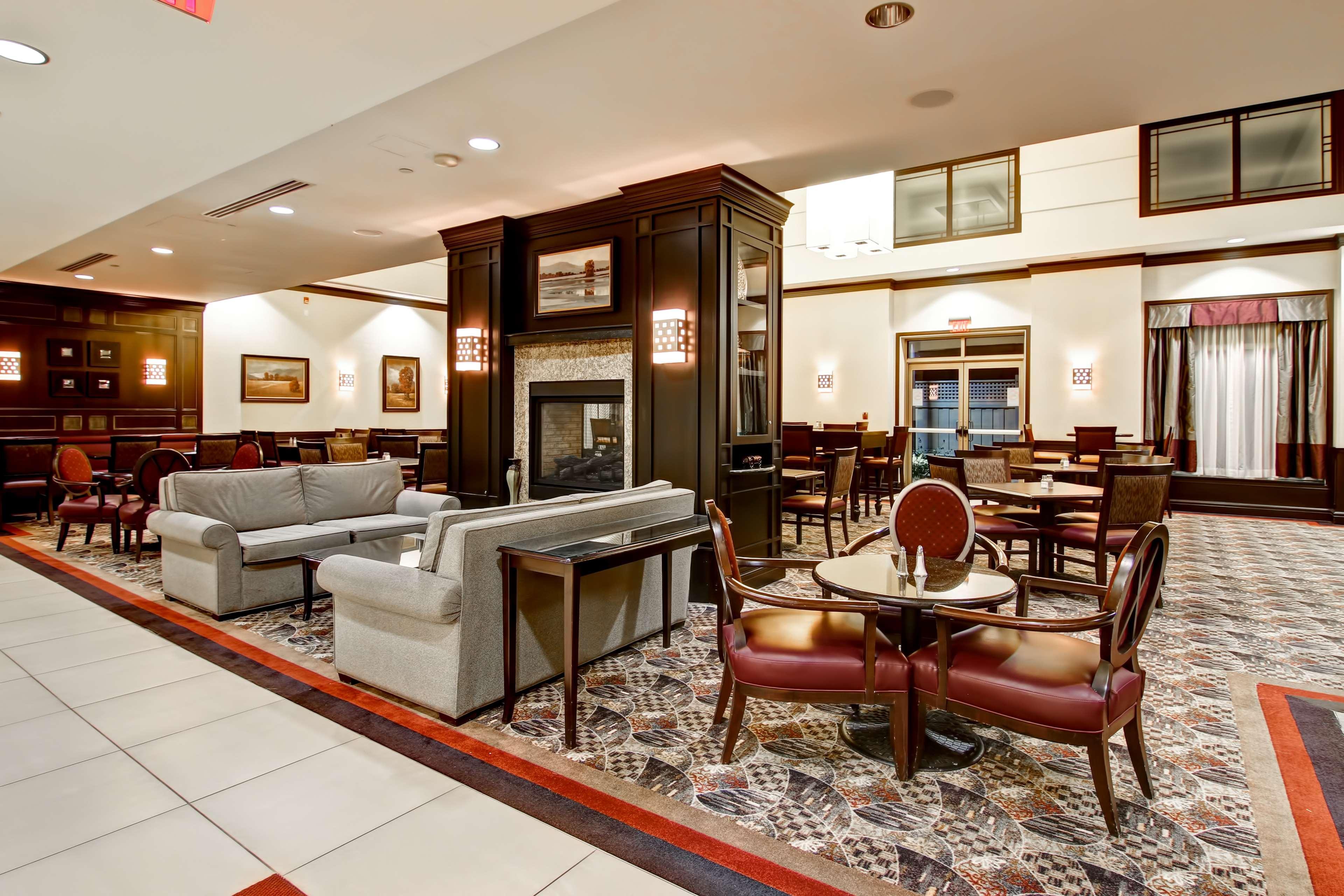 Homewood By Hilton Airport Corporate Centre 3*