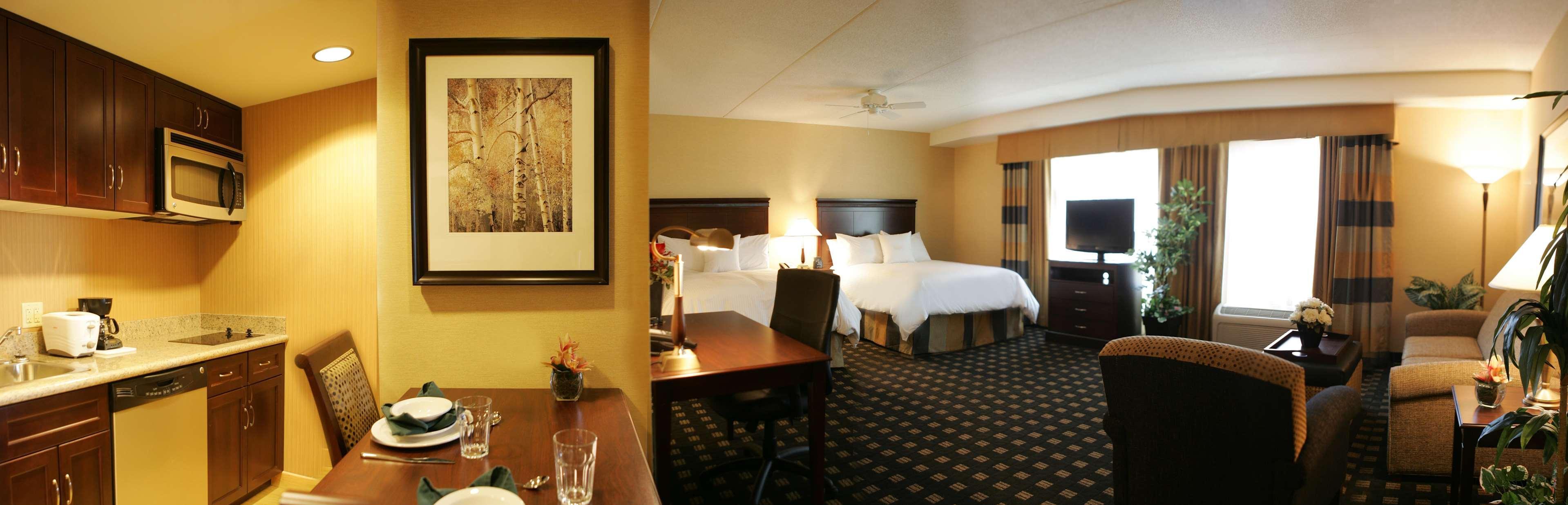Homewood By Hilton Airport Corporate Centre Hotel 3*