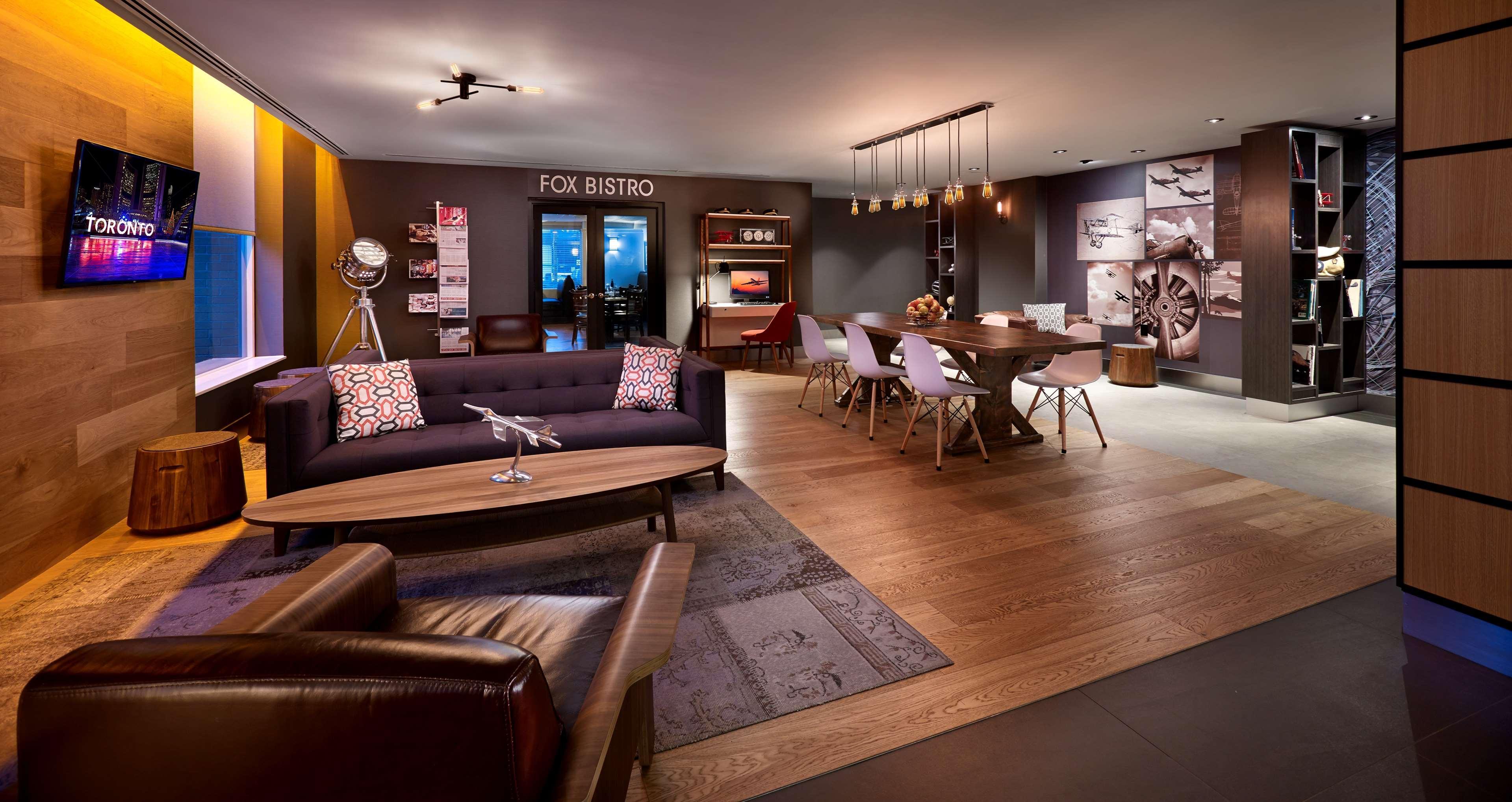 Radisson Airport Hotel 3*